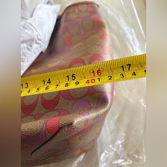 NWT RARE Coach City Tote in Rainbow Signature Canvas, style number C1316 - Picture 5 of 7